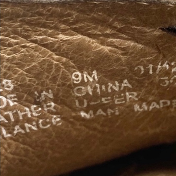 Clarks thong sandals - Picture 2 of 9